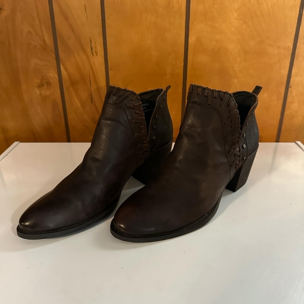 Off The Beaten Track Santa Fe Brown Leather Ankle Boots Sz. 9M - Picture 6 of 9